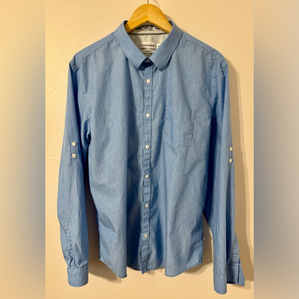 Calvin Klein long sleeve button down dress shirt Men’s XL slim fit - Picture 2 of 3